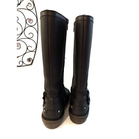 ☘️2X HP☘️ UGG Rosen Boots - Picture 3 of 14